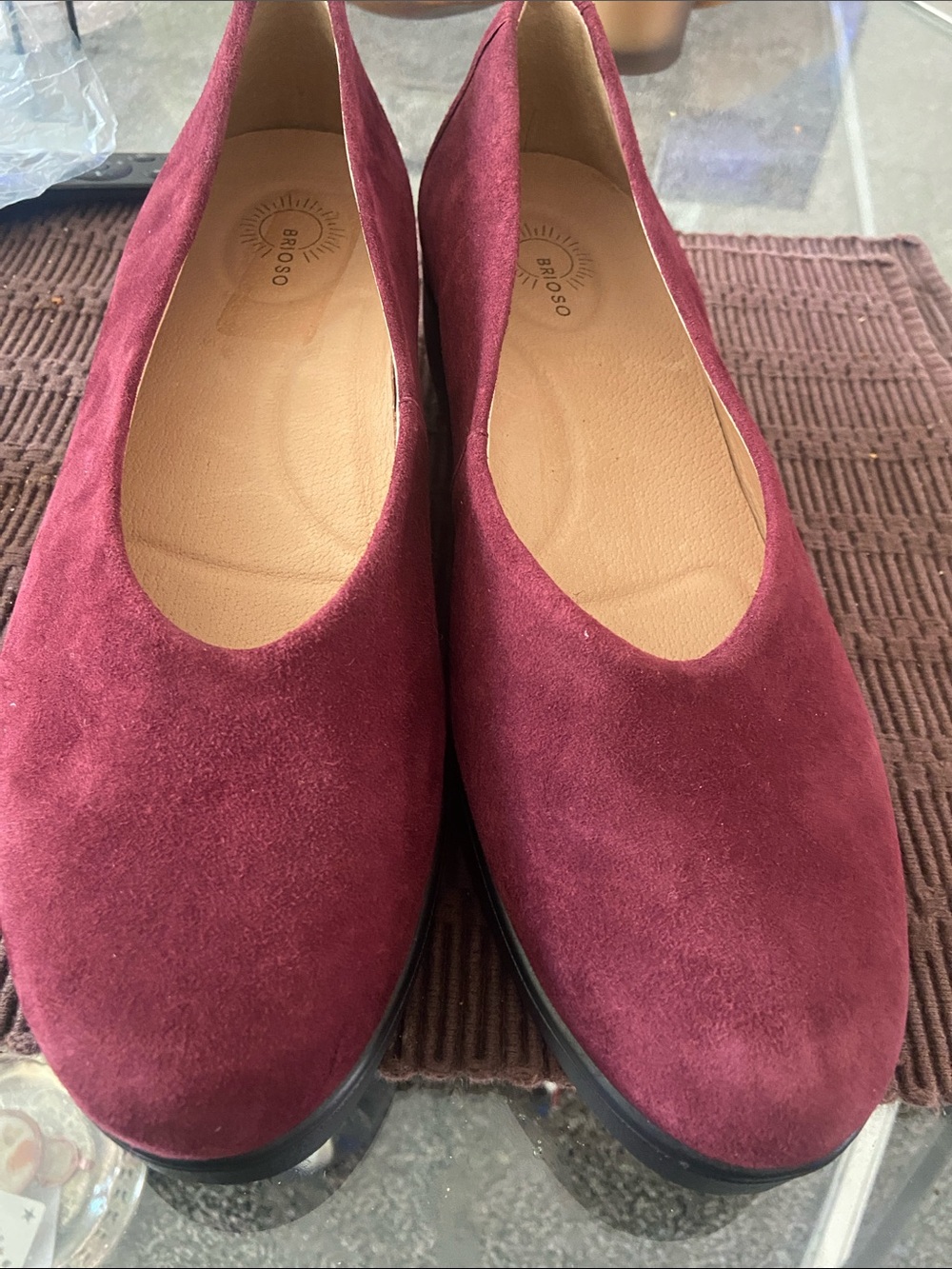 Brioso Women's Burgundy Suede Slip-On Flats